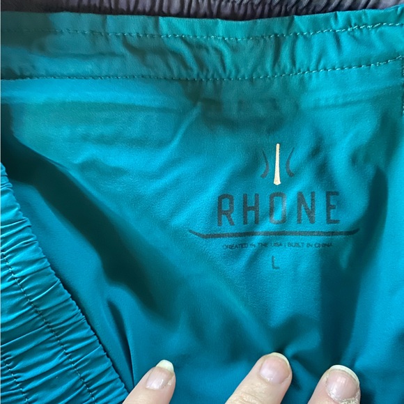 Rhône Running Shorts Men’s Large - Picture 3 of 3